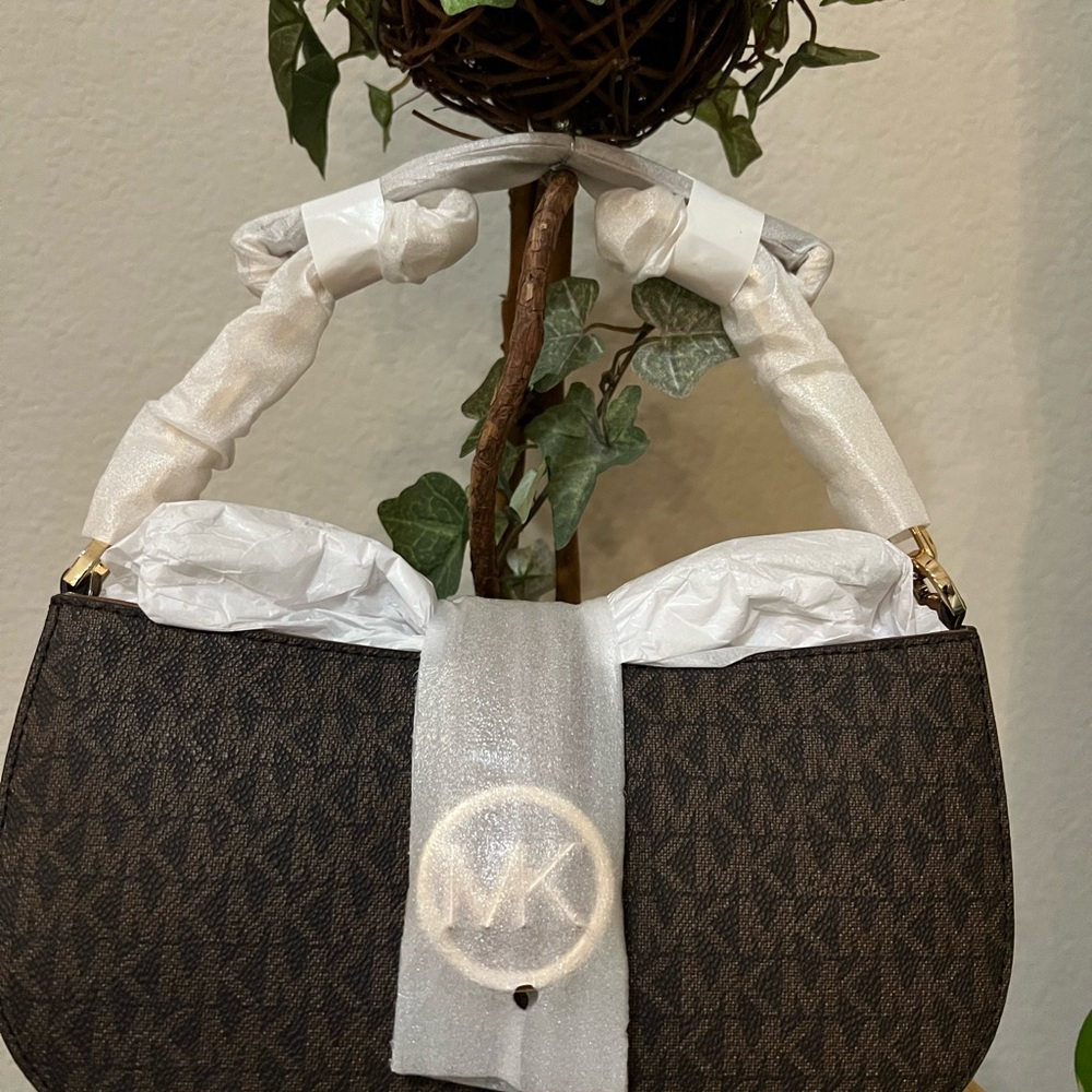 Michael Kors Carmen Pouchette Small Shoulder Brown Bag.